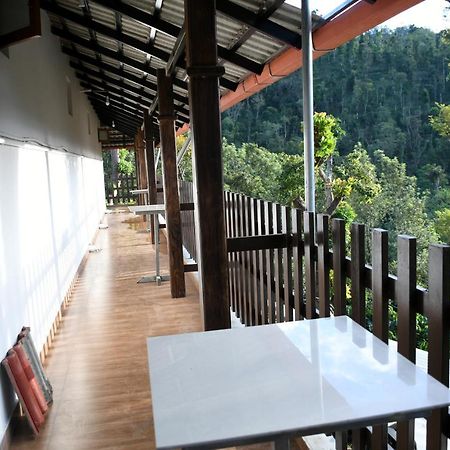 River View Guest House 마디케리 외부 사진