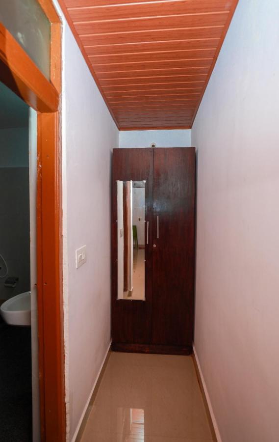River View Guest House 마디케리 외부 사진
